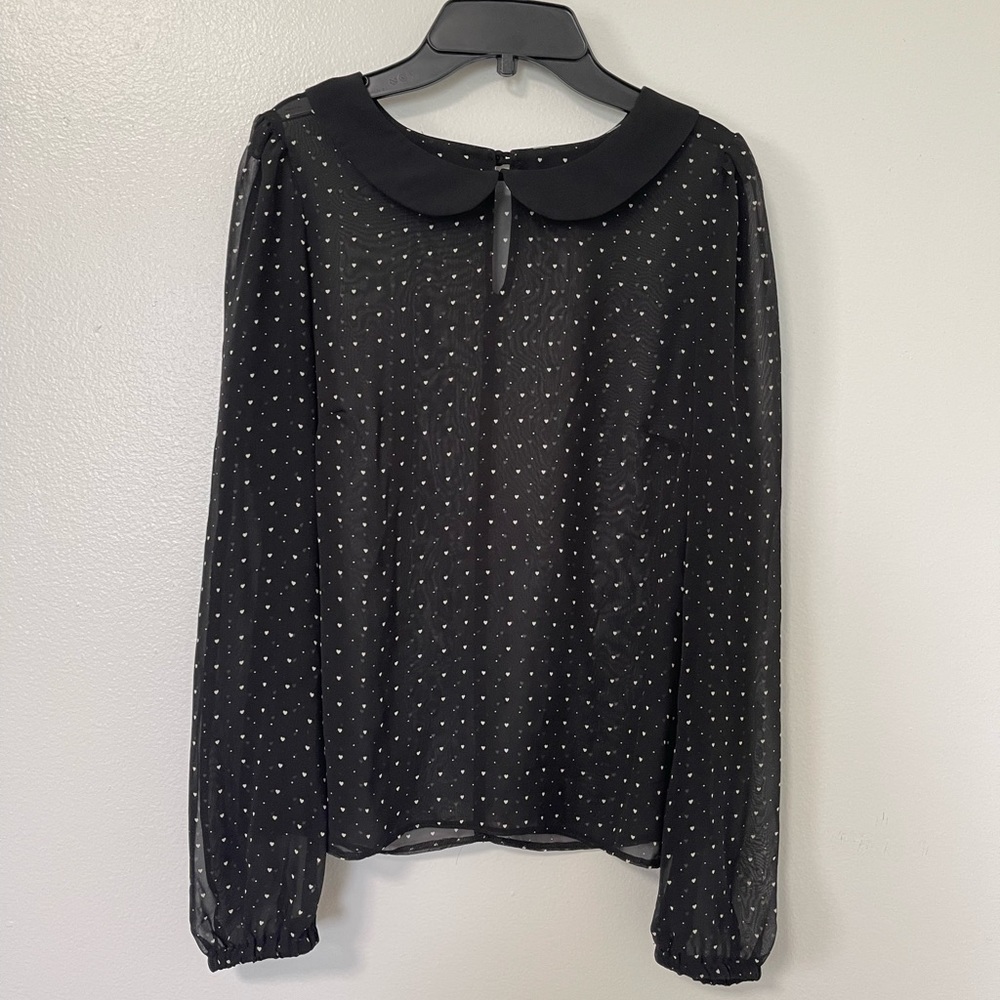 Debenhams london black and white heart print collared elastic wrist sleeve top